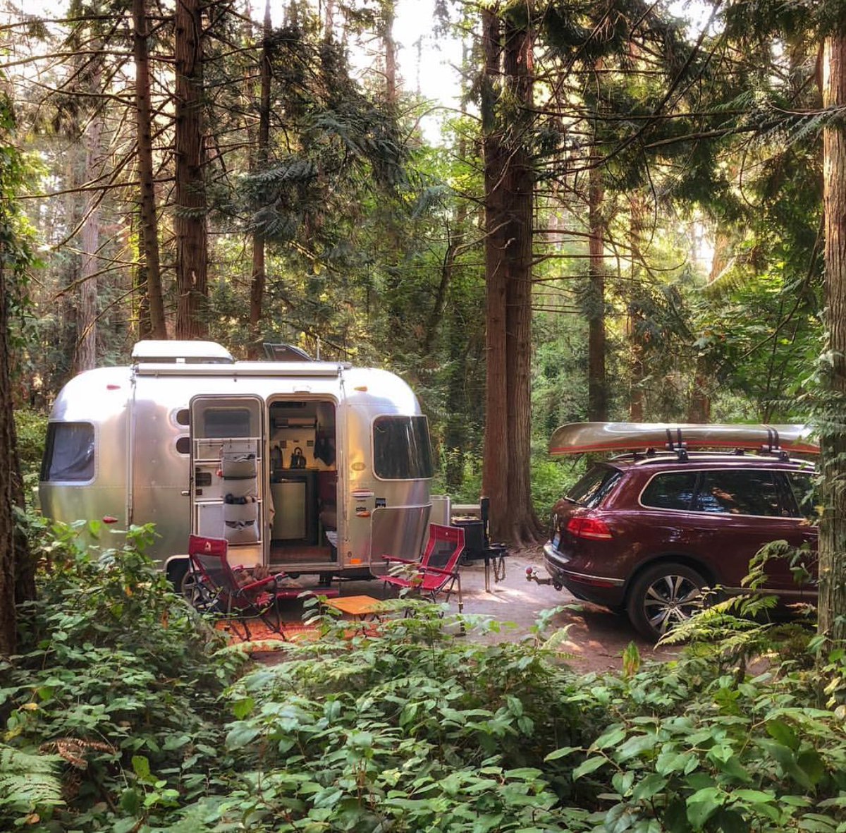 Airstream_Inc's tweet photo. Open your doors to new adventures each morning. (Photo: Instagram's rudidundas) https://t.co/74rGrFwq9v