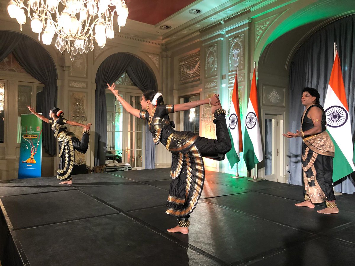 SWISS AND DIASPORA ARTISTS AT FESTIVAL OF INDIA IN SWITZERLAND: Mesmerizing performances by Swiss local artists and Indian Diaspora artists at Festival of India in Switzerland and Lichtenstein on Sept 7,8 and 9.  Connecting Himalayas with Alps. @ICCR_Delhi