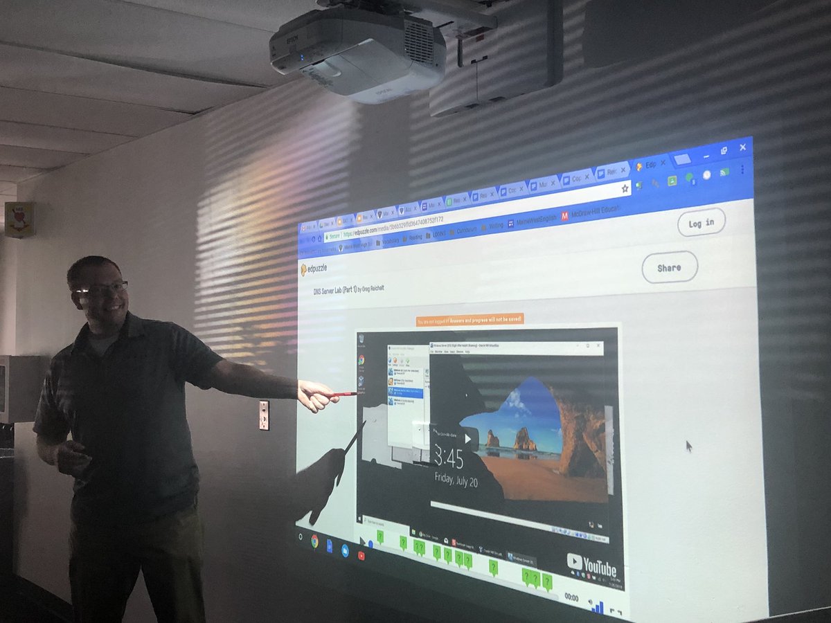 jennygustavson's tweet image. Teachers taking charge of their professional growth— what a great way to start the week! #207learn #207lead #readingformeaning @KestlerBrittney @hayes_shayes @terp12382 @mainewestdrama