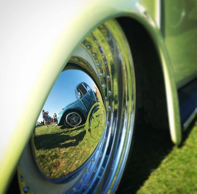 Awesome split rims on this super low #vwbug at #vwaction2018 #stancenation #limebug @wolfsburgweedhuggers ift.tt/2oWal2N