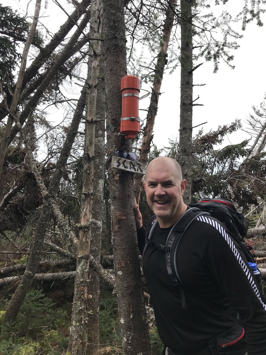 rudyglocker's tweet photo. Summit of Scar Ridge - my final New Hampshire New England Hundred Highest - off to VT & ME #Hiking #NewHampshire #rudyglocker #scarridge #ne100 https://t.co/fjKElvf0Qd