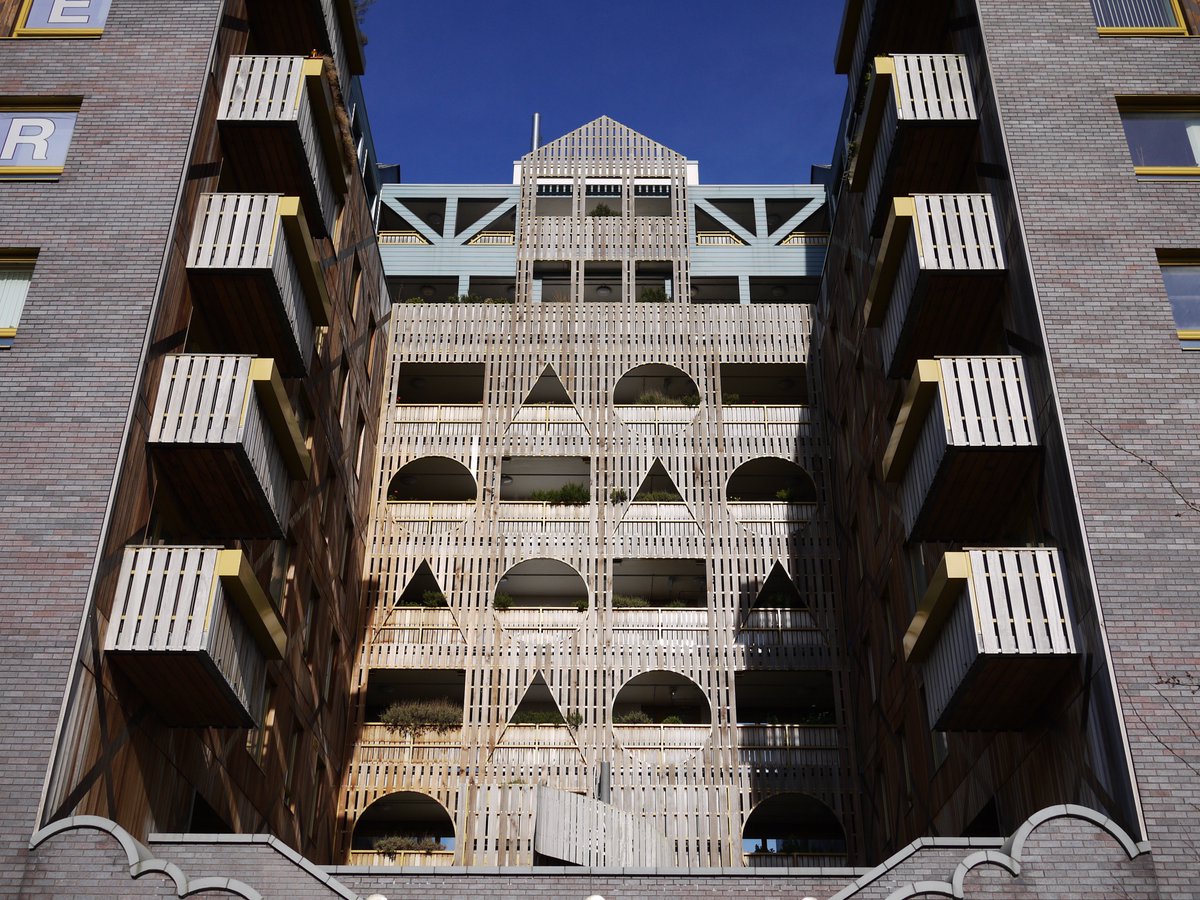 CIAC
Middlesbrough
—
by FAT Architecture
—
Photo: This Brutal House
16-02-17