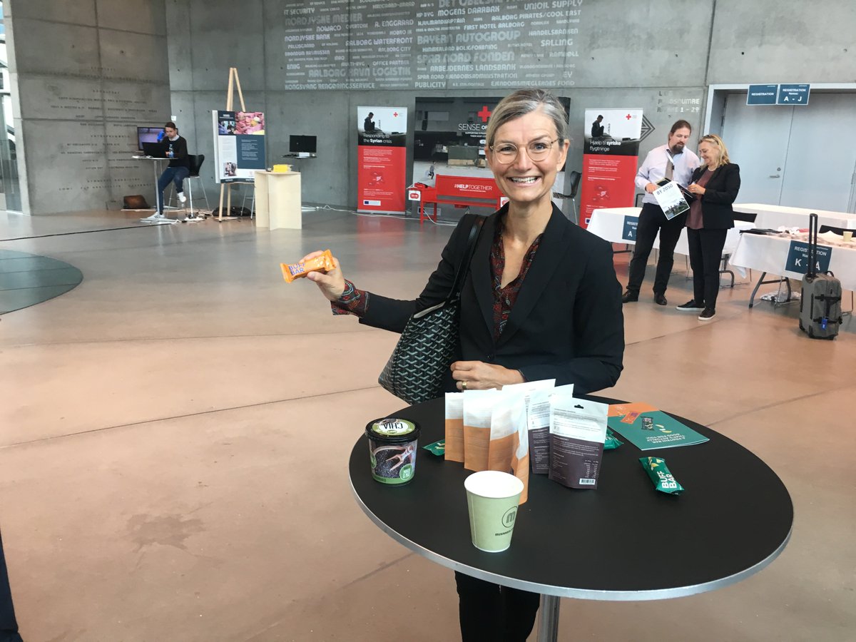Excellent 1st day @a2i_Network #PeopleProfitPlanet conf. 👏

Great workshops and a visit from @Ulla_Tornaes @DanishMFA at @DanChurchAid and #Wholi stand. 

Are insects the future? see bit.ly/2x1IO4C 

@BirgitteQ @gittedyrhagen #dkpol #dksdg #dkCSR #dkbiz #dkaid