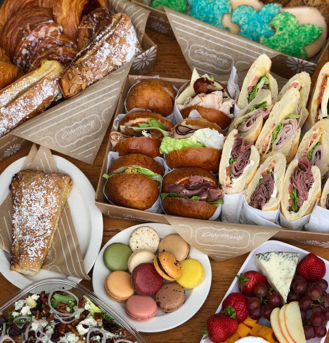 ChampagneBakery's tweet photo. At one point, everyone’s Grandparents have asked the same 3 questions:
“Are you hungry? Did I make enough food? Should I make more?”
On #GrandparentsDay, it’s time to return the favor. We’ll be happy to help! https://t.co/QRBO3WXeGv