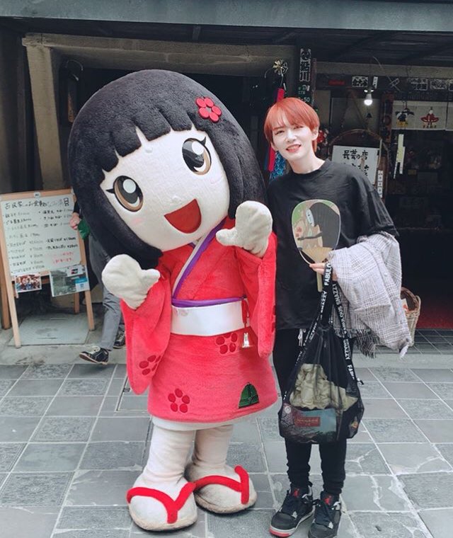 PicsTaebin's tweet image. This man right here officer