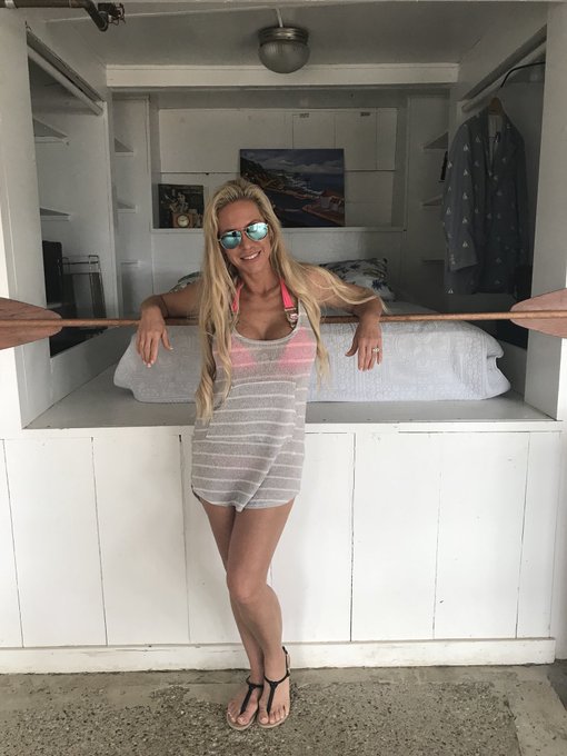 Finally had a day to relax❤️ #mrspeternorth #nadianorth https://t.co/WIV2SxJSO4<a href="/tag/mrspeternorth"class="tags">#mrspeternorth</a><a href="/tag/nadianorth"class="tags">#nadianorth</a>