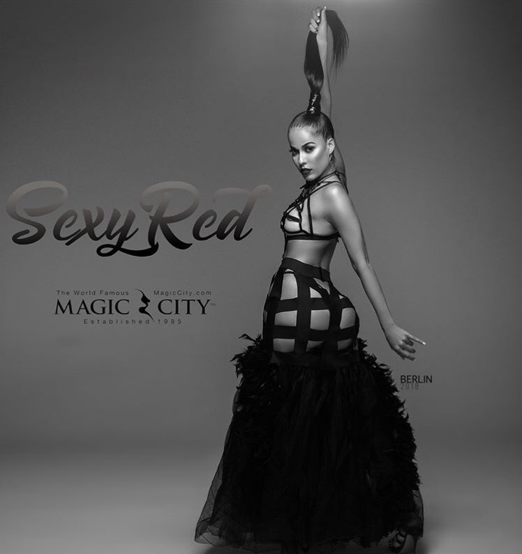 Media Tweets by Sexy Red (@sexyred_MC) | Twitter