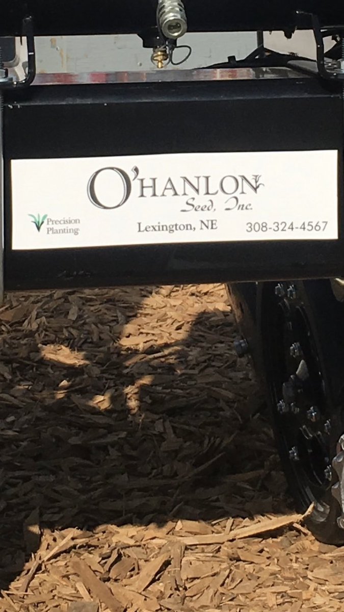 DustinOhanlon's tweet photo. #HHD18 is this week come by the @precision_plant booth and see what we have been doing the last 2 weeks #ohanlonseed has been working hard to build a fully decked out high speed planter with all the bells and whistles. With #hawkins bar and more https://t.co/3KufROiv67
