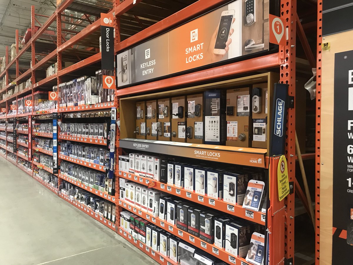 Kimtonerk's tweet photo. Perfect aisles?? Yeah, we gotta few @ChrisFordSM @billshuell @stephgrodsky https://t.co/2vKBiBVzAq