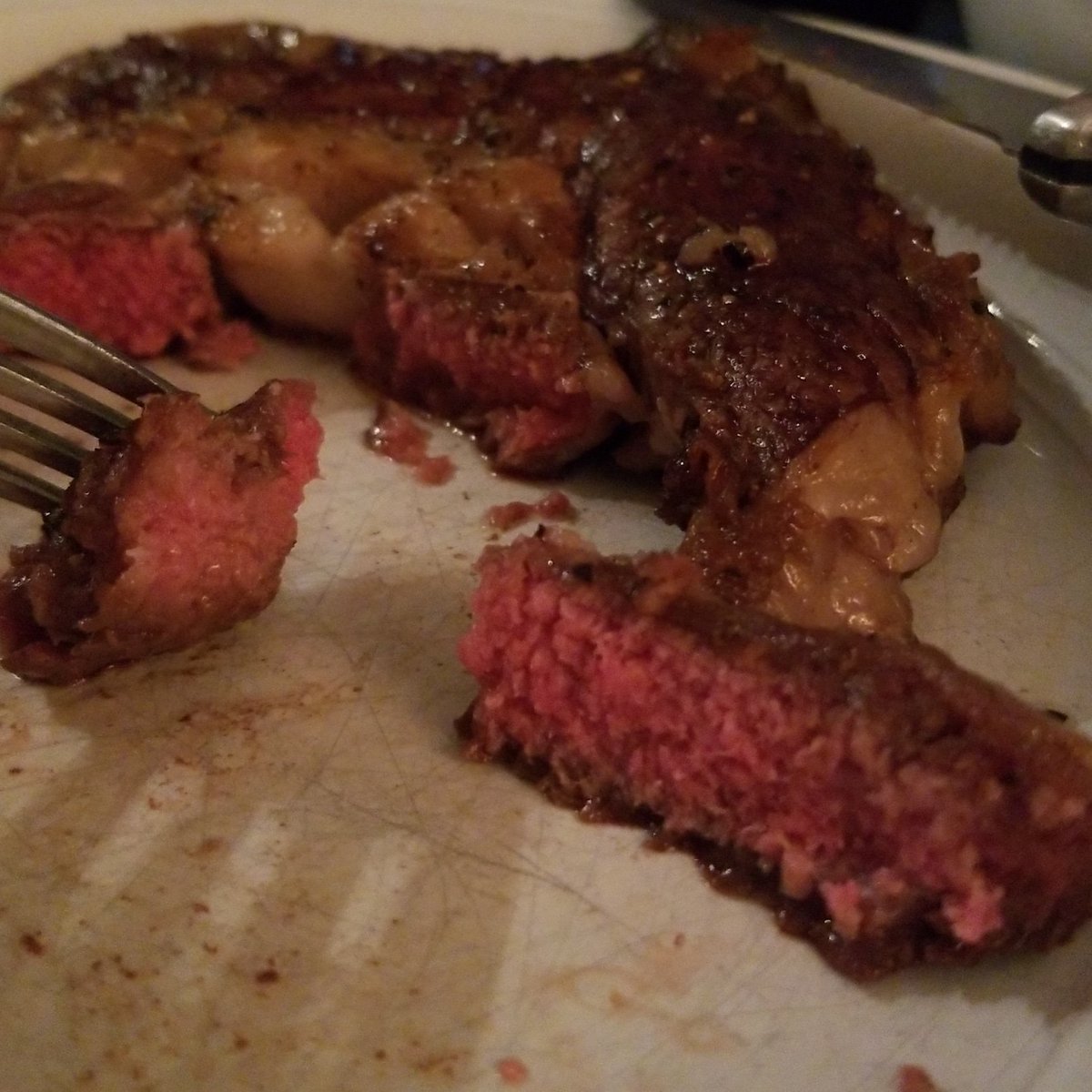 dallasprogress's tweet photo. when you take over #CookGame for the night and your steak is perfection. 🥩 https://t.co/RYUTJNvUfN