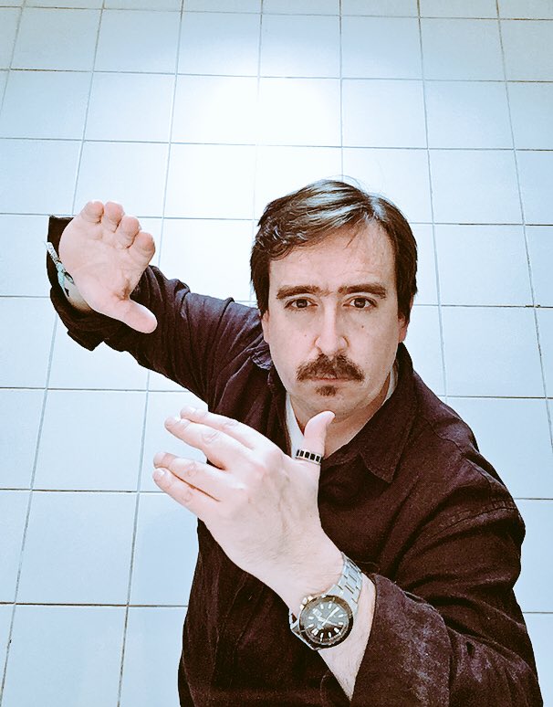 RamirezAlujas's tweet photo. Comenzando la semana con gracia, estilo y elegancia...
#SuperLunes! #OpenGovJedi! #LigaDeLaApertura! #LaresHub! #GovHack! #GovPunk! #DIY! https://t.co/UOSrK797Hz