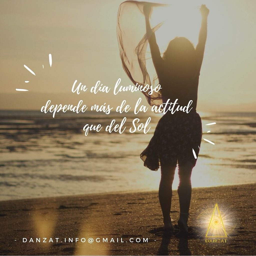 gabrielasapio's tweet photo. Fusionar Arte y #negocios también requiere Actitud y promueve negocios luminosos #Danzat #franquiciadeformacion #pasionxlaexpansion https://t.co/6XzdjIoqgv