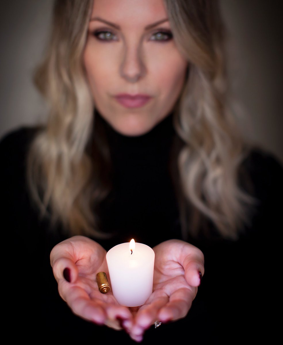 ‘It’s OK to not be OK“ Yesterday is in the past, today is a gift and tomorrow is a day with so many possibilities #WorldSuicidePreventationDay ⁦<a href="/FarrahAviva/">Farrah Aviva</a>⁩ 📸