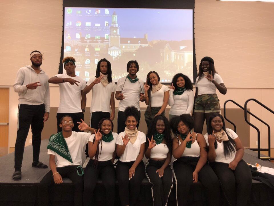 laayluuuh's tweet image. Blessed to have been apart of an amazing program that allowed me to grow, learn, and have fun. I’m excited to see what the future holds for us all. ALSO, I truly gained the best brothers, sisters, and mentors. I love my BSE family 💚💫 #BSE2k18 #grouptwo