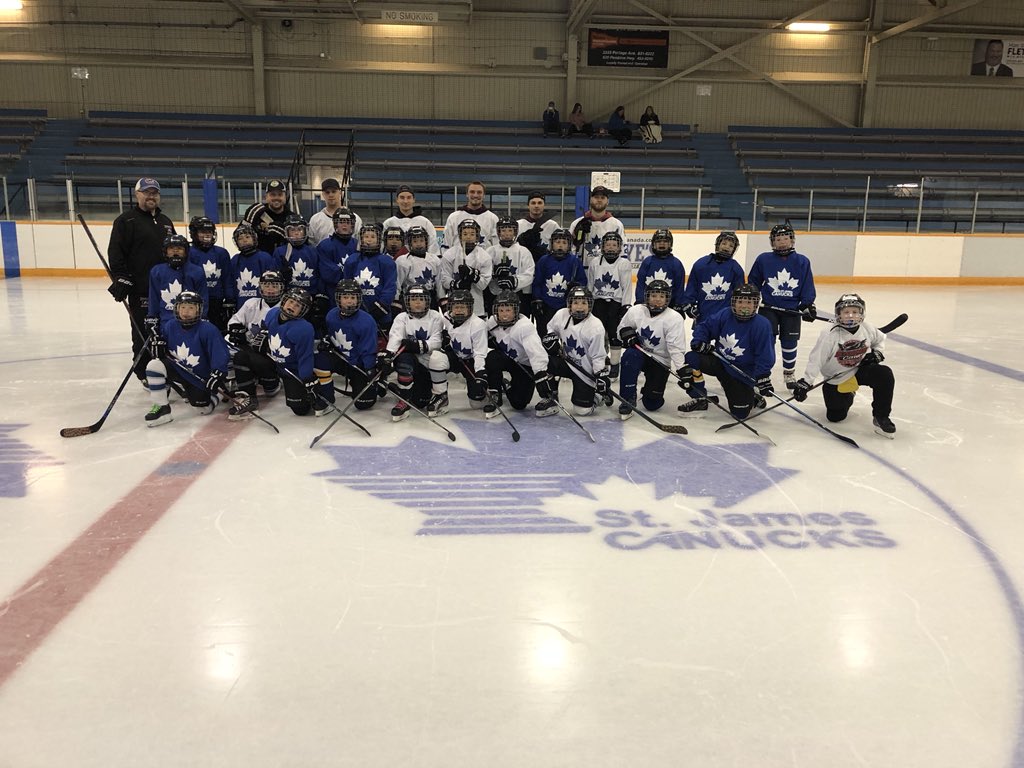 StJamesCanucks's tweet photo. That’s a wrap on another successful round of youth camps! A big thanks to our head instructor Rob Bell, goalie instructor Cam Sass and the players who volunteered, including @John_Mccammon18, @kursel29, @Dreinheimer14, @CraigWiess4 and @A_Thurlbeck61! #GoNucksGo https://t.co/TbPNSnyEo0