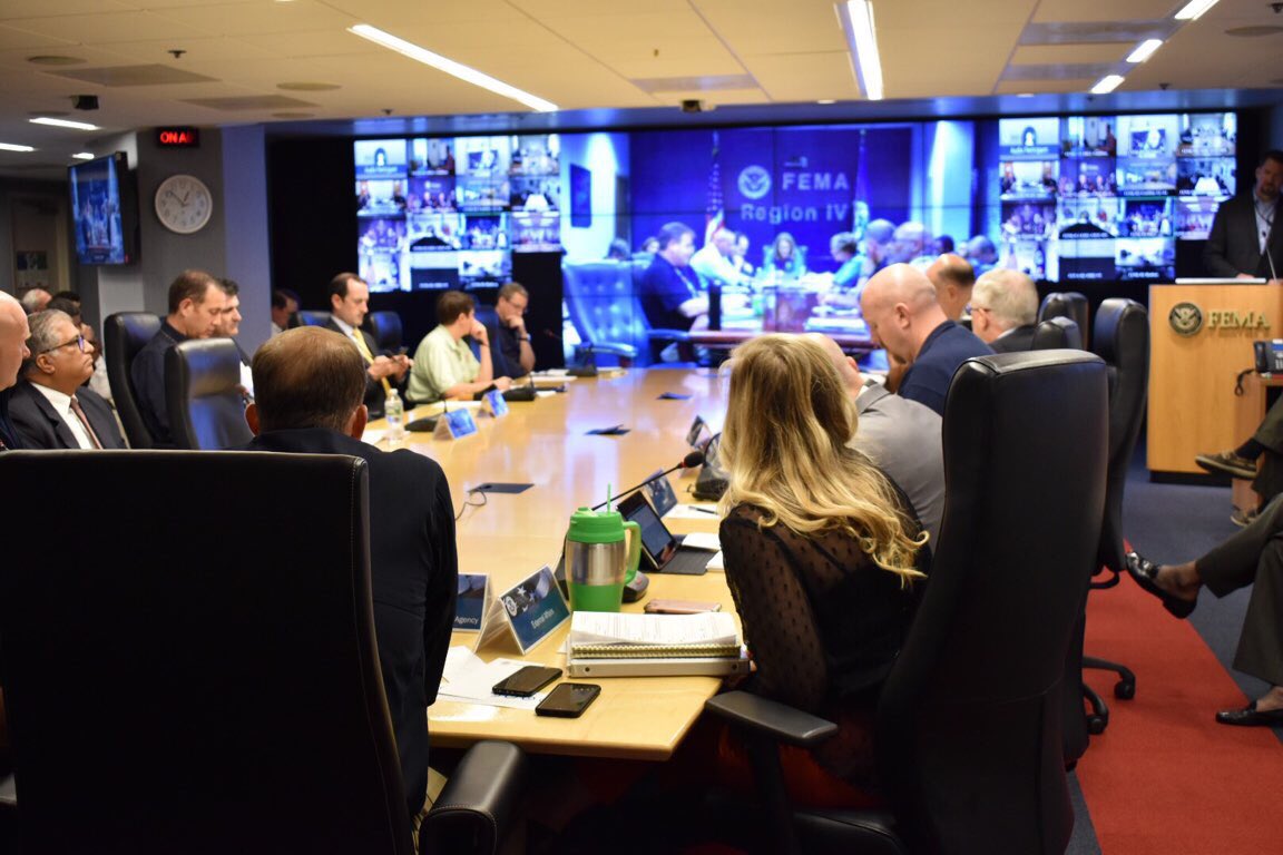 FEMA_Deanne's tweet photo. Today, we checked in with @fema teams to share operational updates and ensure that we’re ready to respond to impacts of all of the storms out there, from Guam to Hawaii to the East Coast. If you’re in the path of #Florence or #Olivia, don’t delay: get ready now. https://t.co/c4NPduijtT