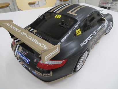 新潟工業短期大学 No Twitter 9月11日 火 今日は ポルシェ911の日 1964年の発表以来 現在に至るまで第1級の走行性能を持つスポーツカーで ポルシェのフラッグシップモデル 写真は Rcカー部のタミヤ 1 10 ポルシェ911 Gt3 カップカー タイプ997 9月