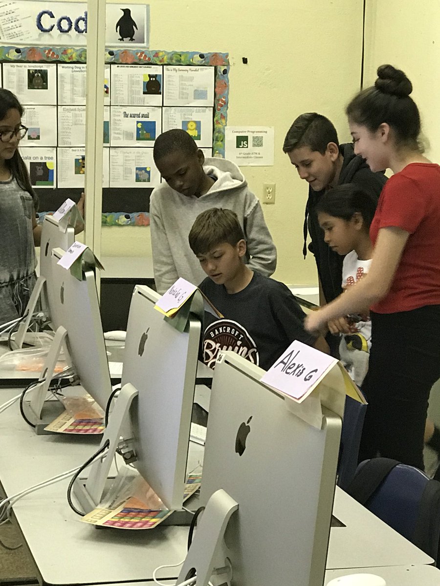 Lindamcclure's tweet photo. Getting in our #classcraft teams https://t.co/RD8SEBZtsk