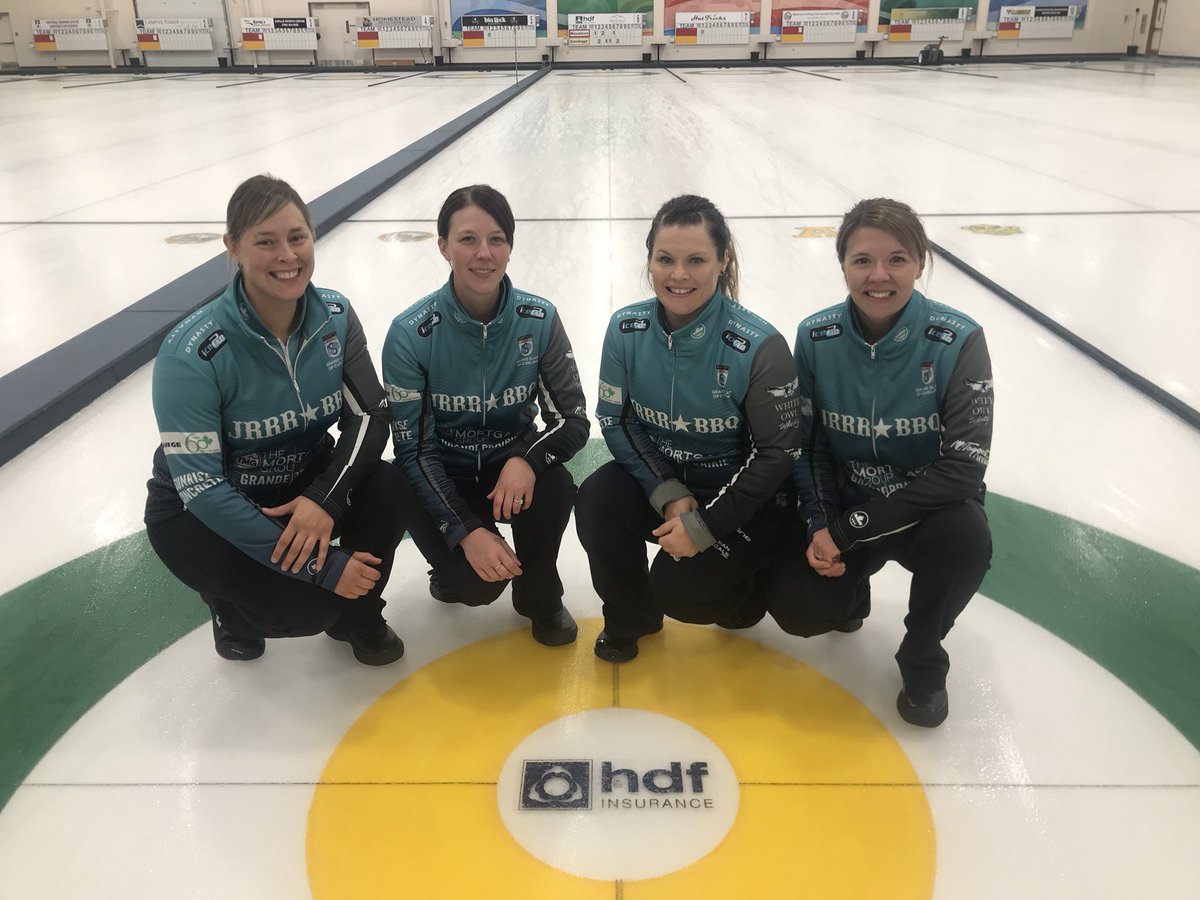 fd_mardoqueu's tweet photo. Congratulations to @teamscheidegger! 2018 #hdfshootout Champions! @HardlineCurling @KevinHurrie @HighwoodDistill @LethCurlingClub @jrrrbbq @Lafarge_Canada @TMGCanada @WestlandIns @CurlingAlberta @LethbridgeSport @jschei11 @carebear_99 @kcdigs7 @VisitLethbridge π₯π https://t.co/DWVj0YEbfh