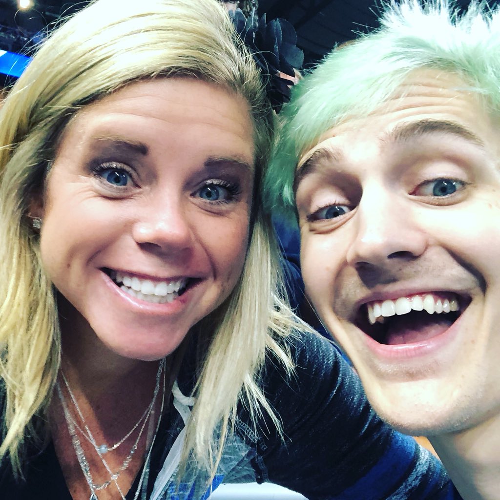 HKipke's tweet photo. @Lions @Ninja @fordfield https://t.co/ZOxN8atHVd