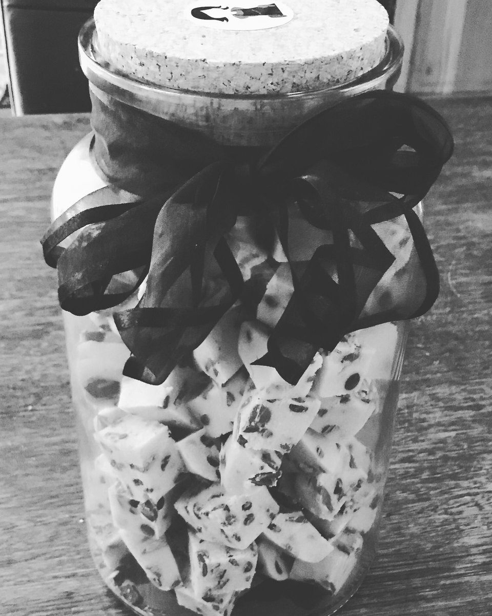 BucketsofDough's tweet image. 2.1KG of edible cookie dough for a lucky winner at #corstudios quiz night! #emymac #bucketsofdough