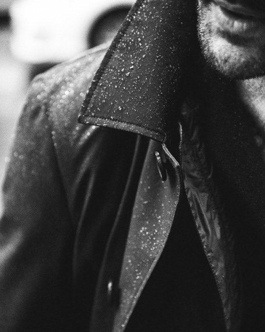 PengallanStyle's tweet photo. Tell me you miss me... back in the city... #rainydays #nyc 📷 by @glenallsop with @tommydunn_official in @thom__sweeney @sohograndhotel https://t.co/VCW94Umo1T