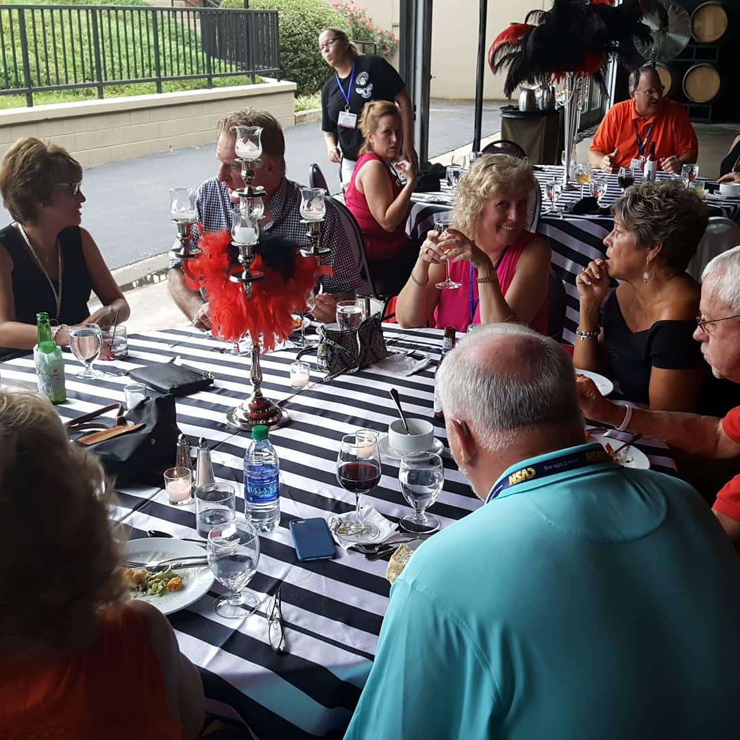 Having a blast at dinner tonight. Yummy food, fun friends and great music. #CVSNSUMMIT2018 #aftermarket #HeavyDuty