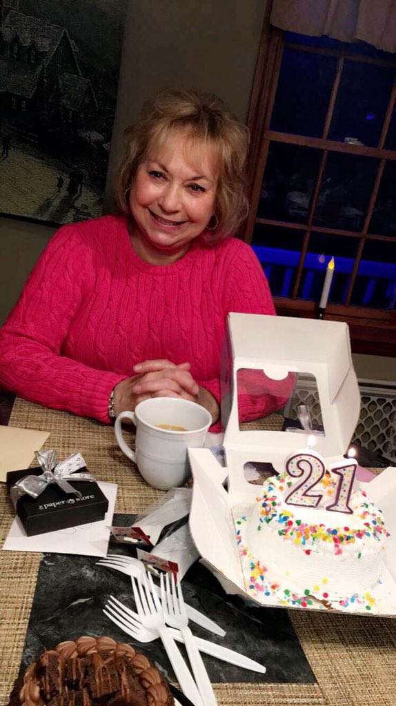 Denise8462's tweet image. ...@DavidMuir @ABCWorldNews  my Mom survived 9/11 #tower2  #53Floor #911Neverforget .. SO glad I had her business card to show people ...She is an Amazing woman!!She was also in 1st WTC attack  🙏🙏🙏  always #keepTheFaith .. as @jonbonjovi sings ❤️ PS .. she still works😍