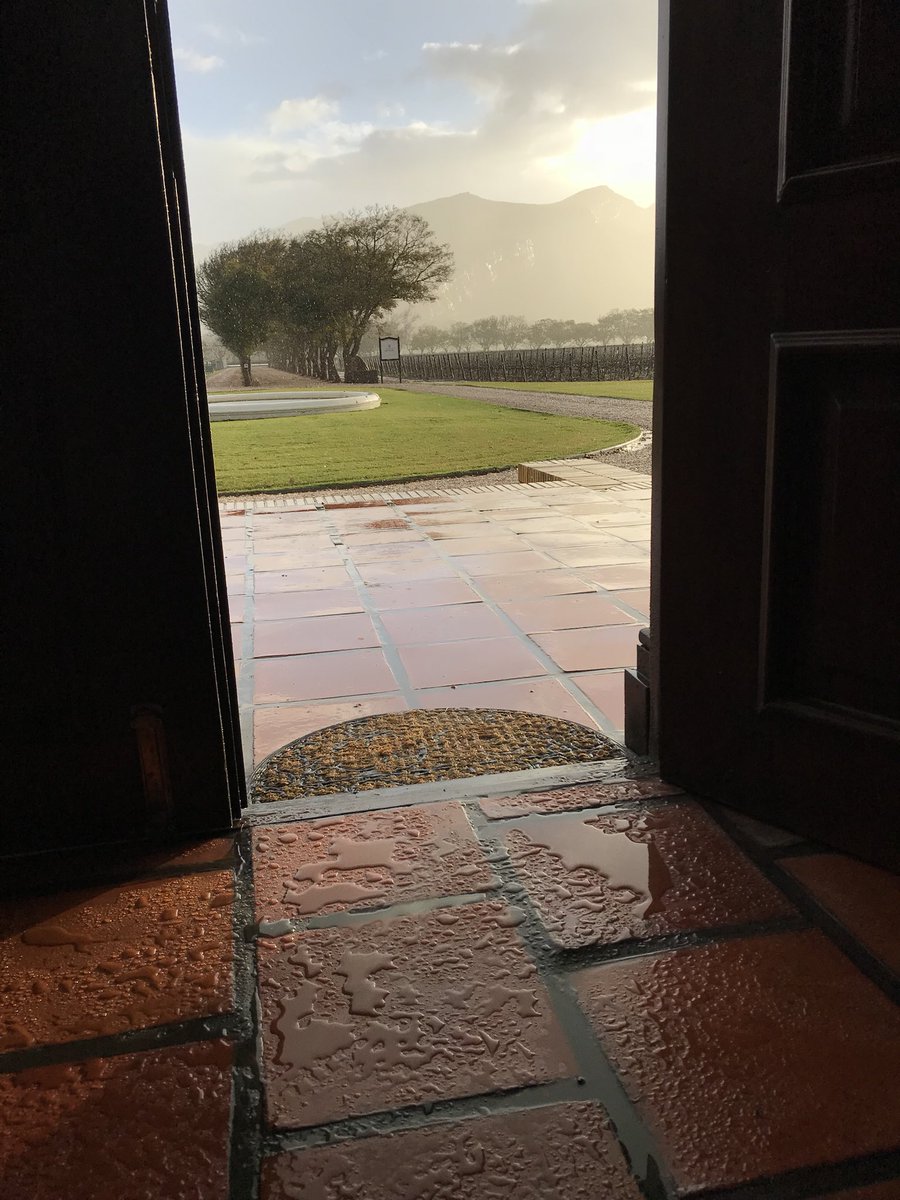MattyMagnums's tweet photo. Wet n wild in the Cape, one bollock in each ocean @mclowe24 @WineFetcher #caperoadtrip @DeWetshofWines https://t.co/NdcBasPa5C