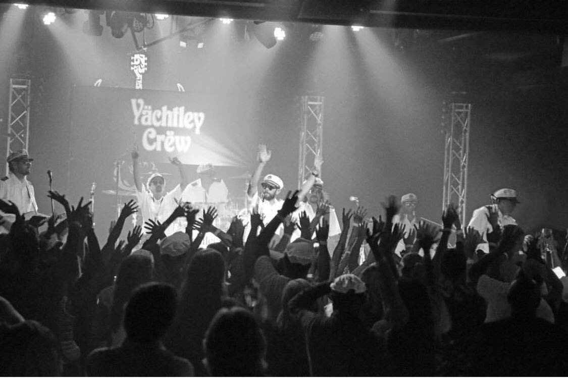 Spangler4Homes's tweet photo. Reno, NV! @YachtleyCrew is bringing “Yacht Rock” to you on Wednesday, Sept.19! NO cover. Live at Brew Brothers Club inside @EldoradoReno #brewbrothersreno #eldoradolive @crawlreno @NV89Radio #local891 #renonightlife #epiccrawl @therowreno https://t.co/71LLVDZ9zP