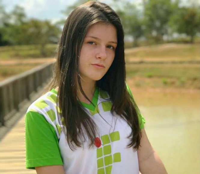 pavarini's tweet photo. Pablo Villaça: Para o depressivo, todo dia é de prevenção ao suicídio. Se você sentir que as coisas estão saindo do controle, peça ajuda. Não há vergonha alguma nisso. Ao contrário: pedir auxílio muitas vezes exige uma imensa coragem.
#WorldSuicidePreventionDay
#ripElisa https://t.co/j0ftjoRlCH