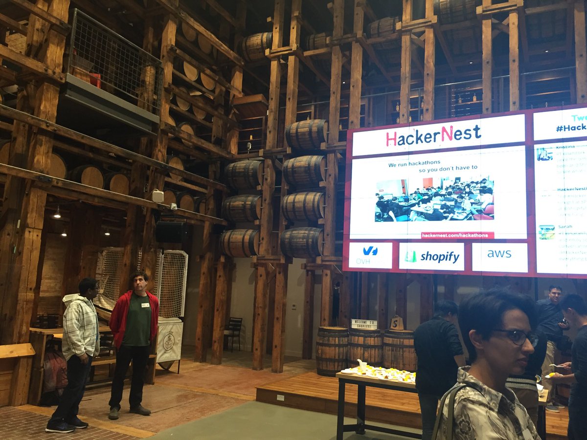 JoeJoomla's tweet image. #HackerNest at ⁦@ShopifyPlus⁩ tonight!