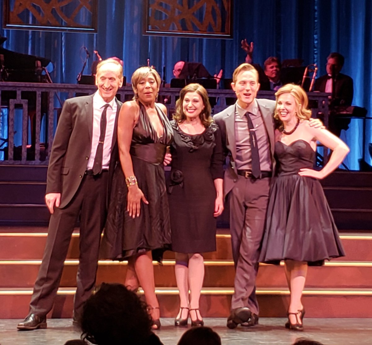 KeeKeeSage_1's tweet photo. Five exceptional performers bring Kander &amp; Ebb's songs to vibrant life in The World Goes 'Round @Reprise2LA. Bonus audience participation at end! Double bonus - Larry Cedar singing &amp; dancing! One week left to see it!
@Mjstarr77 @valerieperri @dawnn_lewis @kelleydorney @larrycedar https://t.co/5SGAazWI7H