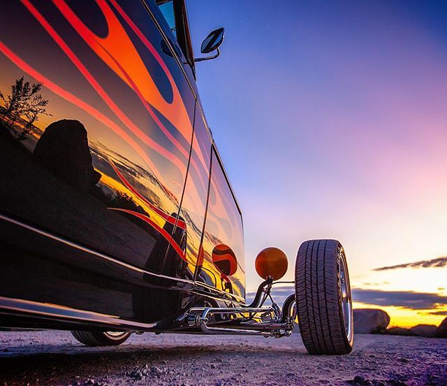 Meguiars's tweet photo. Highboy my A!! -Said our photographer from the dirt! 🤣
-
Hang in there, Monday’s almost over!😉✌️
-
#detailing #autodetailing #detailersofinstagram #carwash #carcare #carcareproducts #autocare #deucecoupe #32ford #highboy #hotrod #goldenhour #madeinth… https://t.co/otDVQd0qQd https://t.co/kCggr1l2yl
