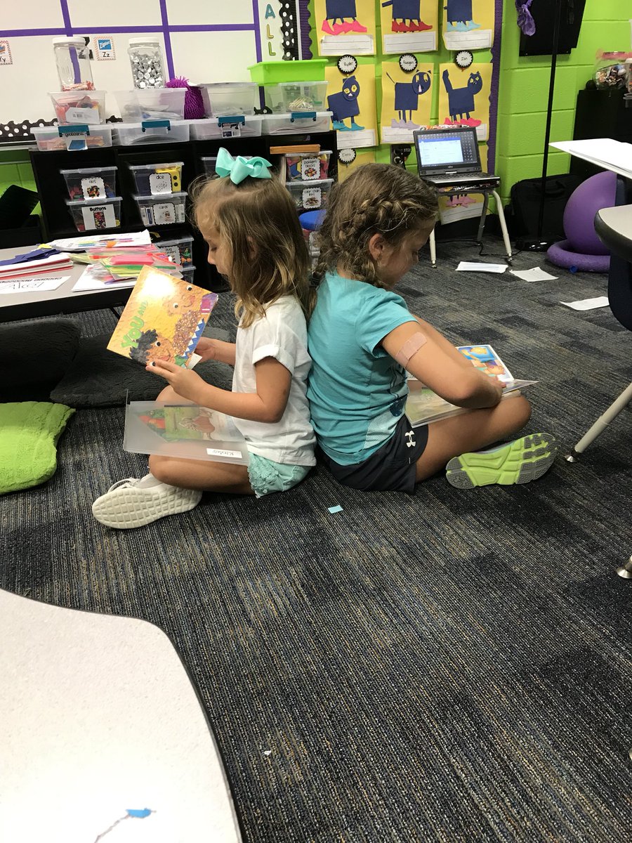 tdshaw5's tweet photo. @HasslerKISD Practicing going from private reading to partner reading. We love it! #momentsinKlein #P2Psharing #StriveForGreatness https://t.co/hwhdpoJee9
