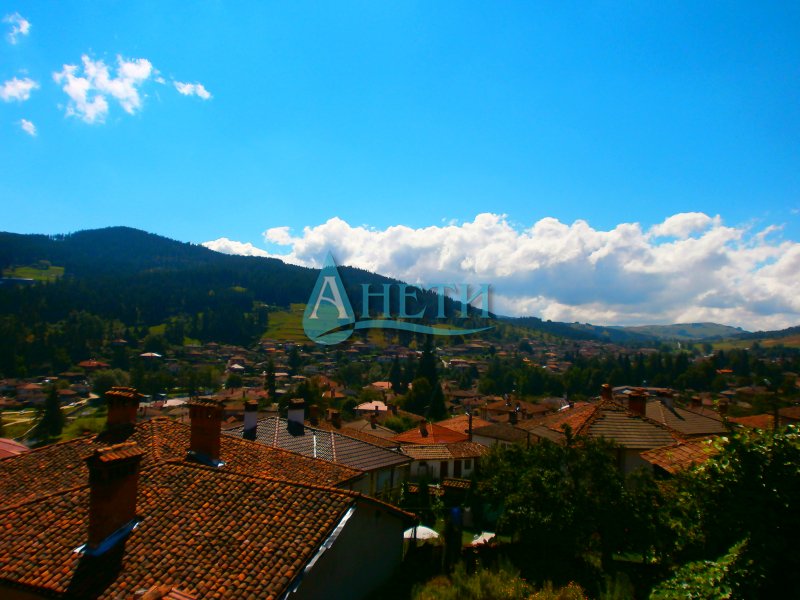 aneti_bg's tweet image. ИЗГОДНО! Къща в гр. Копривщица с РЗП 220 м2 и двор 500 м2. Цена € 45 000. Тел. 0879442766, aneti.bg, e-mail: info@aneti.net