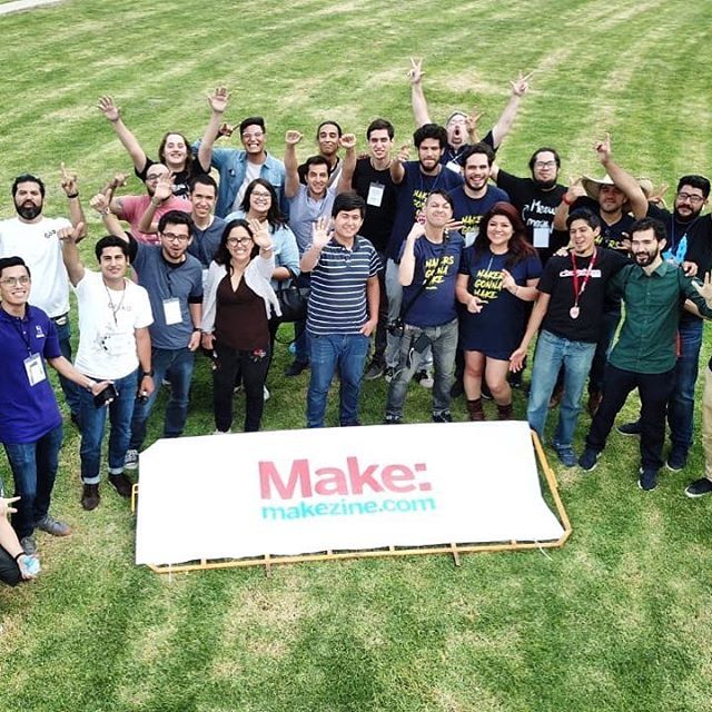 thehackermonkey's tweet image. Had a great time @bajiomakerfaire A lot of awesome makers from #mexico . Can’t wait for next year. #makergonnamake #makerfaire