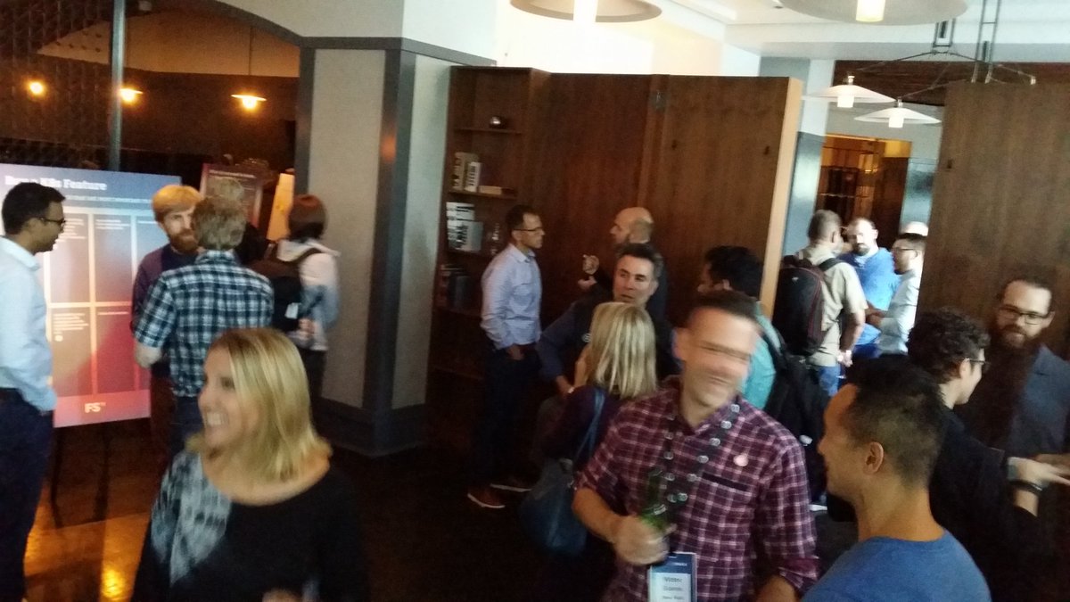 seoul_tiger's tweet image. @newrelic pre #FutureStack18 #ShopTalk &amp;amp; #Networking @ #MaSo ! @urge2virg