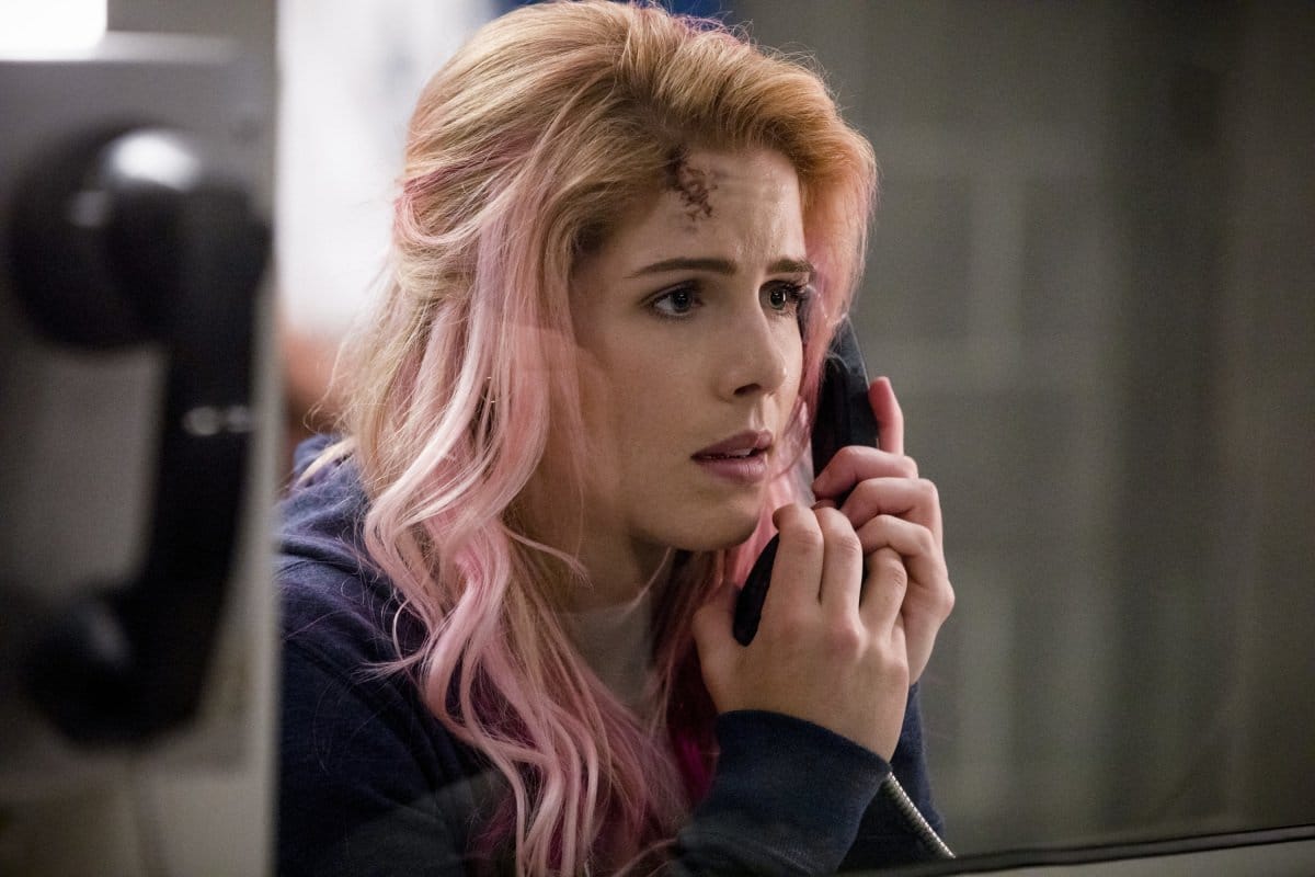 samysmoak's tweet photo. OH GOD, FELICITY IS LOVE #Arrow #Olicity https://t.co/S9hhBotcH1
