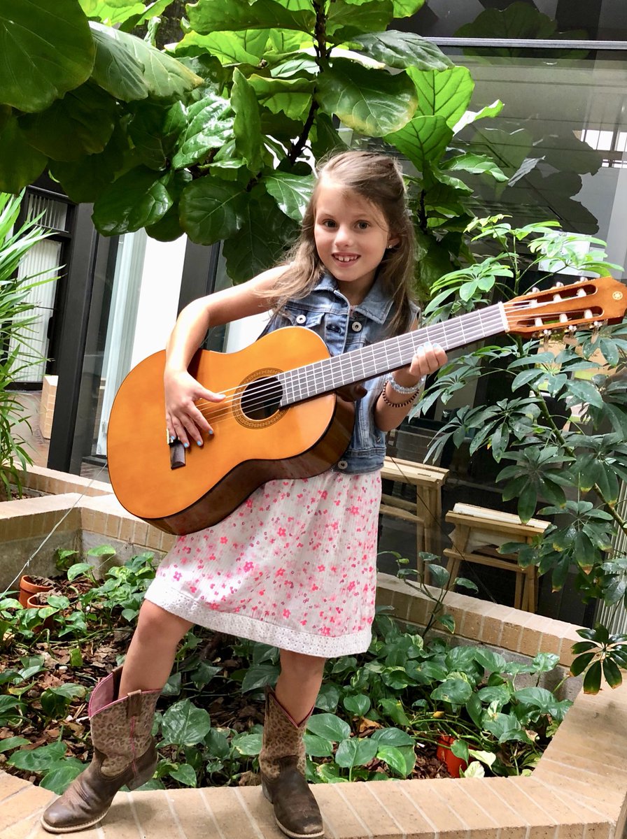 ariabesse's tweet photo. #singersongwriter #kidsinger #kidactor #pageparkeskids #pageparkescorp #childsinger #texasmusic #childactor #dreambig #chasingdreams  #nashville #countrymusic #dallastx #southerncharm #texastalent #hollywoodkids #younghollywood #industrykids #musicindustry #texasgirlforlife https://t.co/HZS8bIqngZ