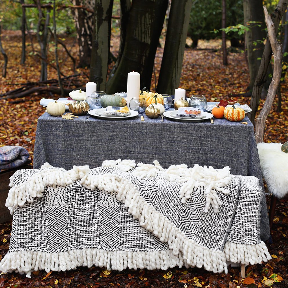 ...just a little autumnal entertaining setup we put together in the secluded woods of East London a few years back 🍂 Find out how to magically transform your table and entertain like a pro this season 👉 bit.ly/k-autumnal