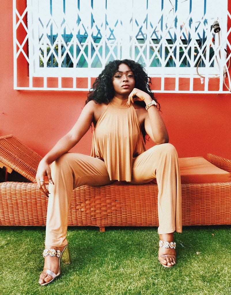 s3fa_gh's tweet photo. Sorry to disturb you, hope you’re okay🙏🏾 please don’t forget to stream and download my latest single ODOYEWU🙏🏾🙏🏾 have a blessed morning ❤️ https://t.co/1dJBTM3LVx