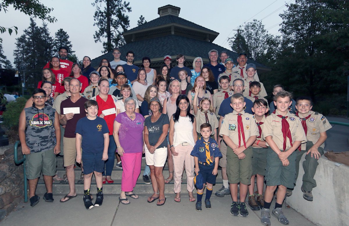 Thank you Debbie LaPlant Moseley and Paradise Chocolate Fest for your continued support of the Ridgeview Rangers. This year leaders of the Chocolate Fest awarded over $21,000 to 23 local nonprofits which provide opportunities for youth on the Ridge #rvhswolverine #pusdk12