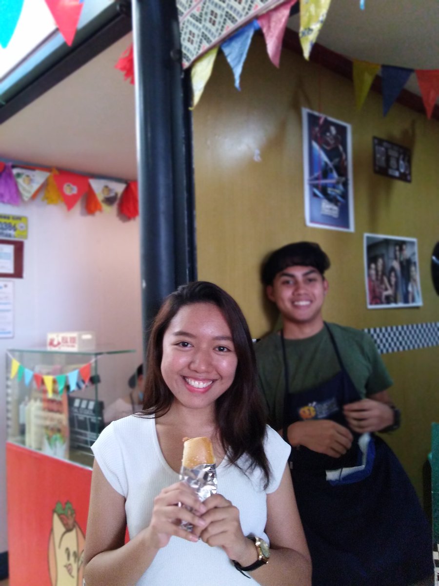 thechickbun's tweet photo. HAPPY CUSTOMERS! 😃
#CHICKBUN https://t.co/1s5x5IkbN0