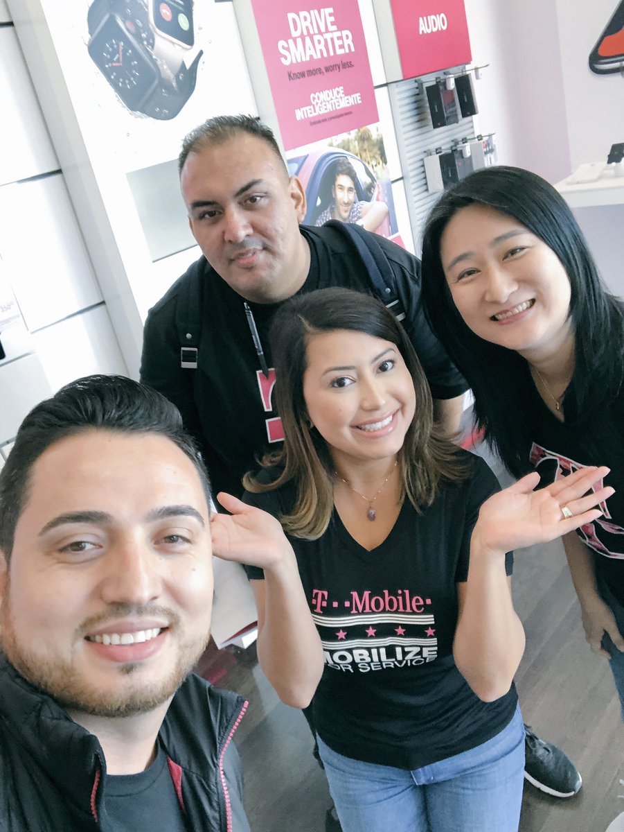 You know it’s gonna be a greaaaat day when you start it off jammin’ to Lisa Lisa & Cult Jam! 💃🏻 ☀️ 
East Los Angeles RAM C2U’s we’re LIT 🔥 today! 
Proud of my team 🌹 
#WinForeverLA #VivaELA