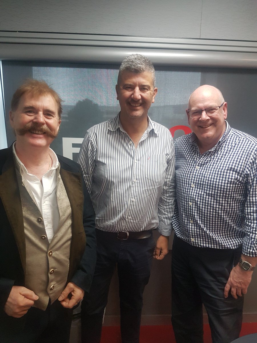 NOW: Peter Williams and special guest Euan Landsborough @AlbatrossTrav with @AlanHickey5aa in the studio for Travel Talk thanks to @PhilHoffmannTvl taking your calls 82230000