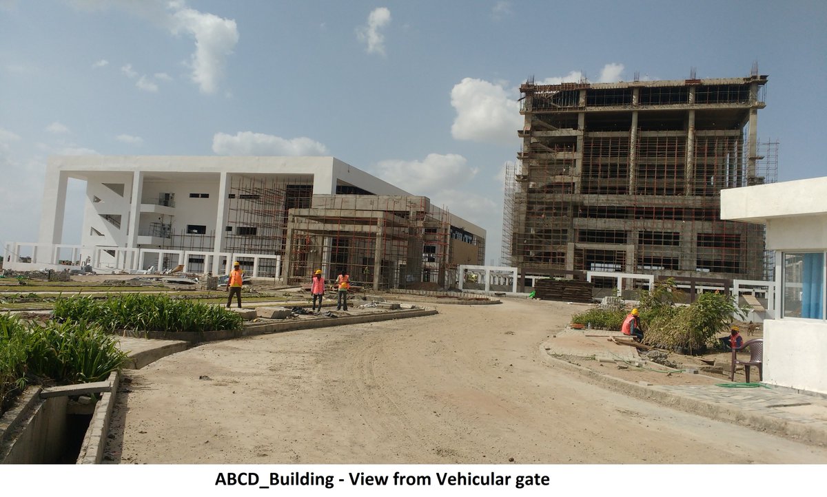 rawan_kuntal's tweet photo. DholeraOfficial: Construction update: Administration Cum Business Centre, #Dholera- A LEED GOLD rated building.
#LEED #Goldrated #WorldClass #FutureReady #PlugnPlay #Smartinfrastructure #SmartCity #ICTEnabled #EODB #EaseOfGovernance #SustainableDevelopme… https://t.co/slnWNmszQ3 https://t.co/i0lJ1XvXx2