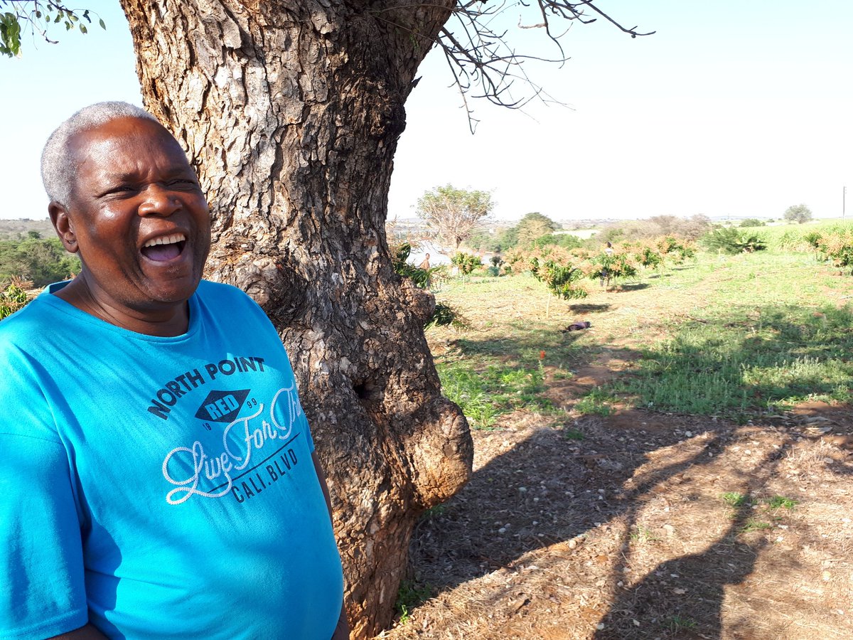 Always a privilege to hear development stories: Ben Ngcampalala, a #smallholderfarmer  at Ubombo Sugar educated his 10 children from sugarcane proceeds, 7 diplomas, 3 degrees and one master's! @IllovoSugarGrp