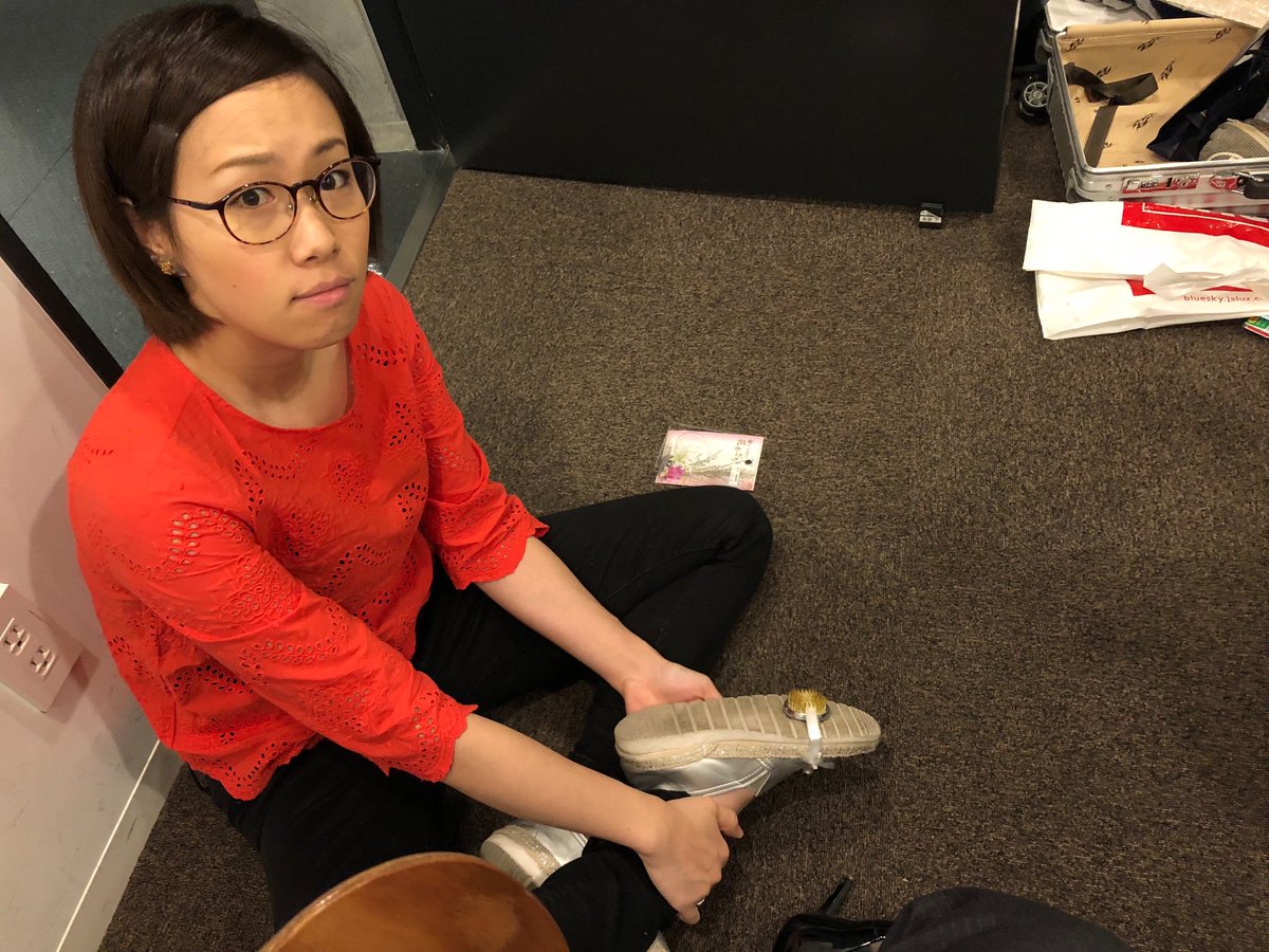 otobozu's tweet photo. 今日は大阪だよ！
19時だよ！楽しいよ！ 待ってるよ！ #豊中市立文化芸術センター #音坊主 #現代音楽 #モーツァルト #蓑田真理 #西川智也 #丸山韶 #前田裕佳 #中実穂 https://t.co/nKN5I1PJNm