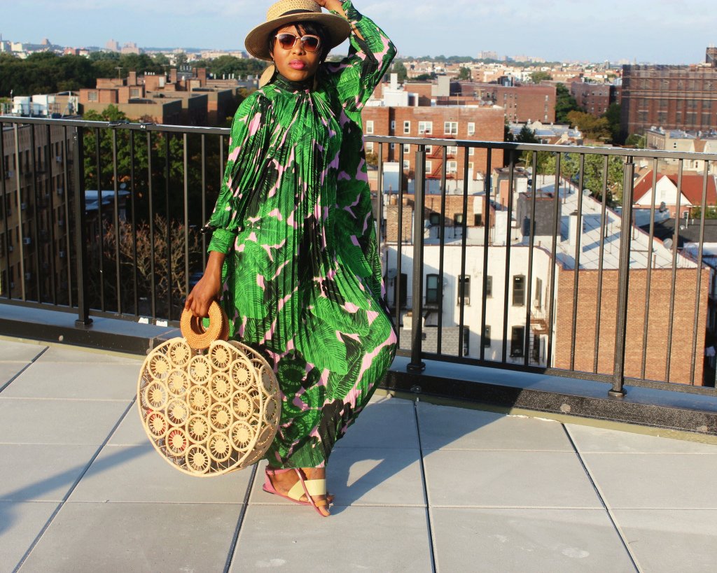 amazingadee's tweet photo. Tropical Print Dress Look 2- Summer Style https://t.co/0SA9p1FpWF https://t.co/Sg6HLRLJ43